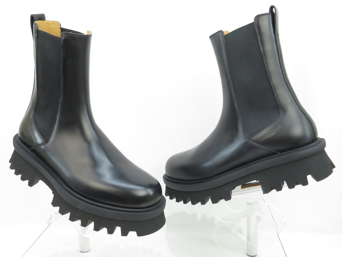 FERRAGAMO★素敵!FLASH BLACK LEATHER PLATFORM CHELSEA BOOTS NIB FERRAGAMO FLASH BLACK LEATHER LOGO PLATFORM PULL CHELSEA