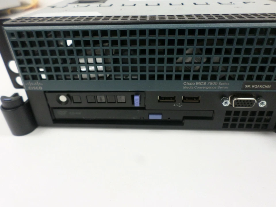 Cisco MCS 7800 SERVER (2)73GB HDD 2GB RAM Intel Xeon 2.33GHz - Image 4 of 4