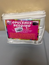 Bedding. NWOT "Opulence Bedding" white satin duvet Size Queen