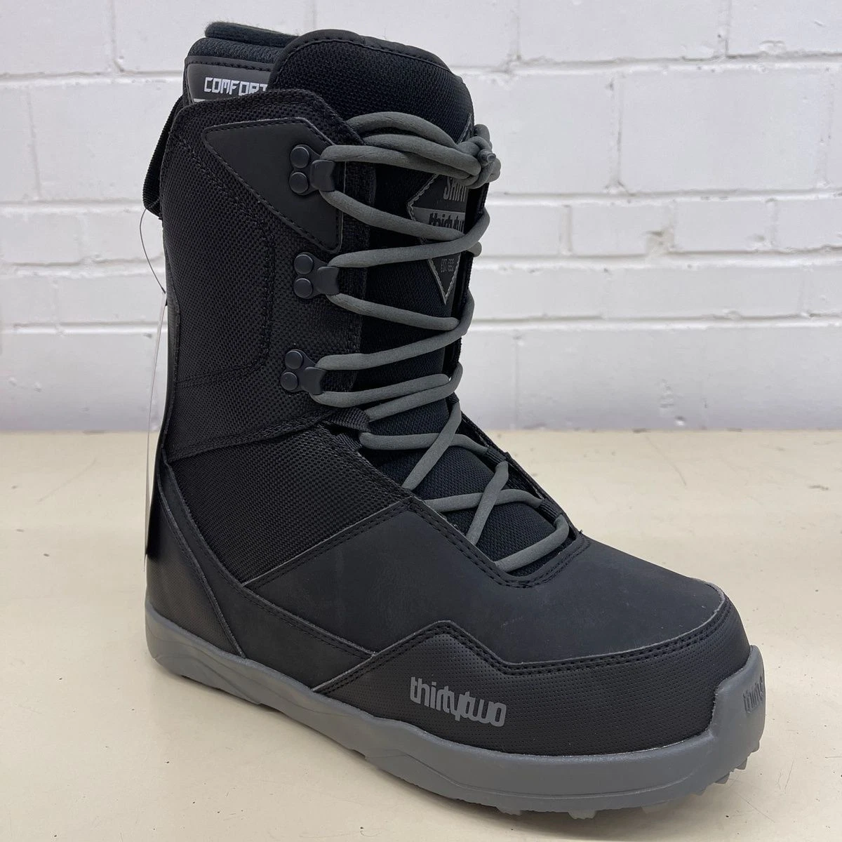 THIRTYTWO Shifty Boa Snowboard Boots Men s Size 11 Black