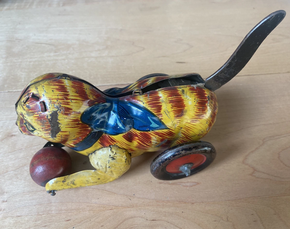 Vintage Mechanical Cat MAR Toy from The 1940 s made in the USA