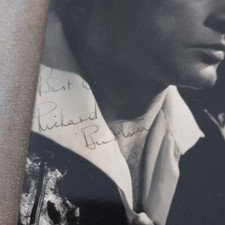 Richard Burton Hamlet Signature Autograph Photo