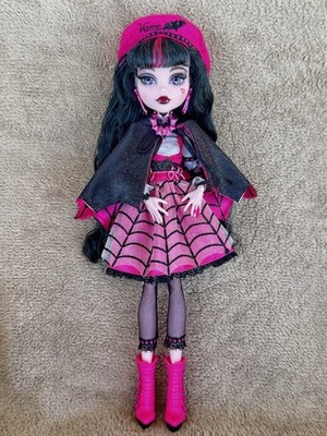 Monster High Doll Haunt Couture Draculaura Rare