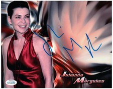 Julianna Margulies Signed Autographed 8x10 Photo ACOA