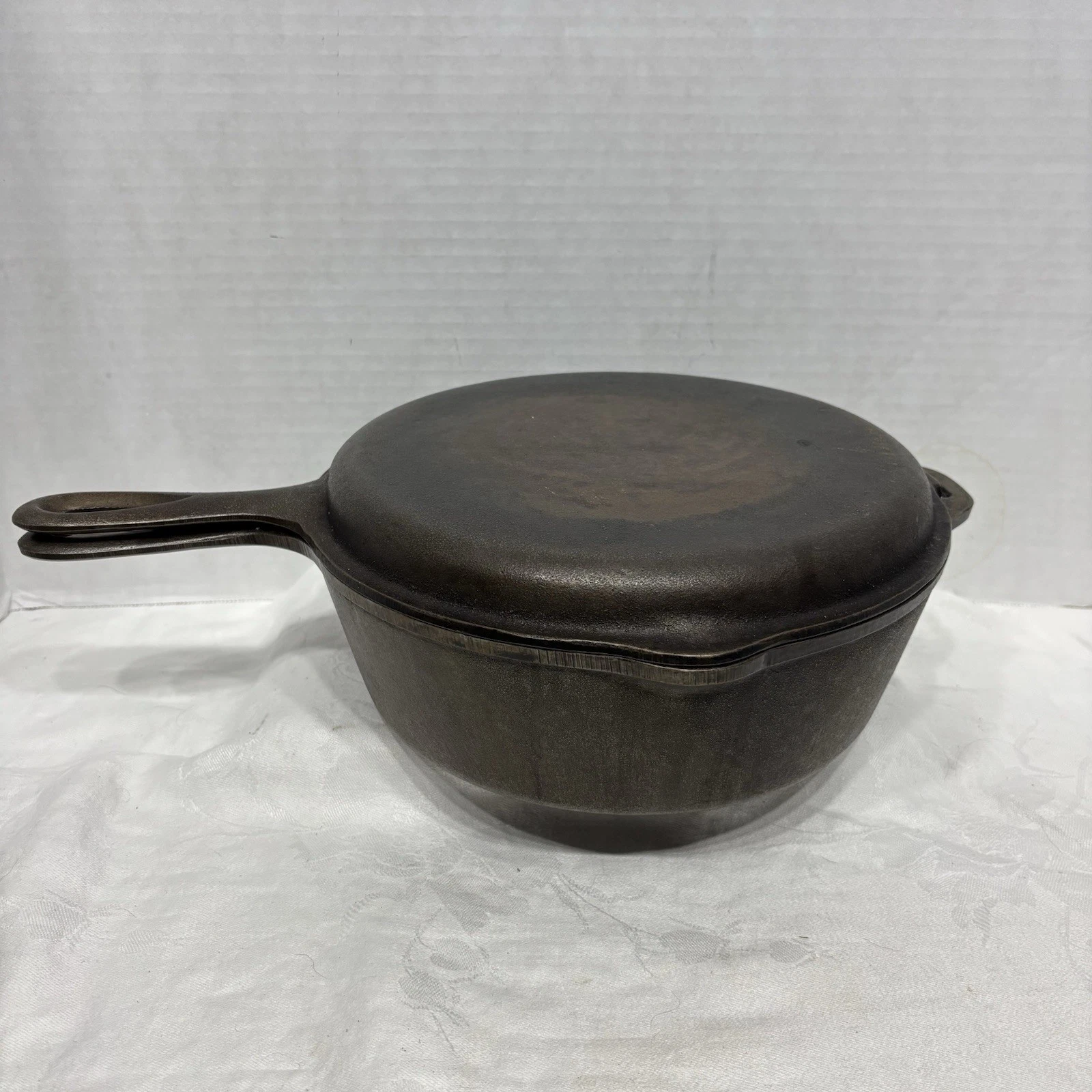 Vintage LODGE Cast Iron 4 in 1 Combo Cooker Double Skillet USA 8 FS D