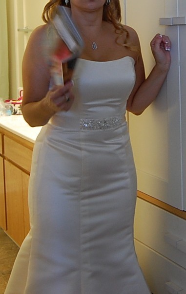 David's Bridal Strapless Trumpet Wedding Dress with Ribbon Waist Ivory Size 10