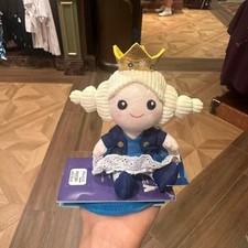 Disney Frozen Elsa Shoulder Plush Toy New, Hong Kong Disney Age 13 