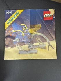 Vintage Lego Space #6882  WALKING ASTRO GRAPPLER 100% COMPLETE w/Instructions