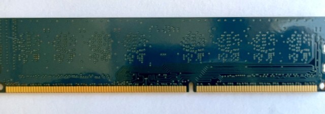 メモリー SK 4GB 1R×8 PC3L-12800U 30枚 ジャンク SK Hynix 4GB 1Rx8 DDR3 PC3-12800U - Desktop Ram