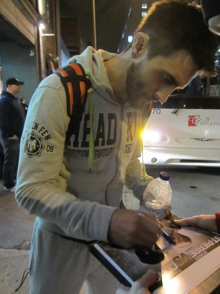 Foto firmada por Carlos Condit 8x10 UFC Foto 2 de 2