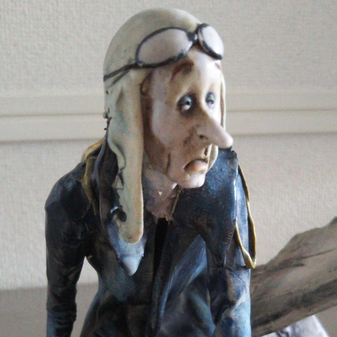 Vintage Lo Scricciolo T.Moretto Pilot Figurine made in Italy Free shipping