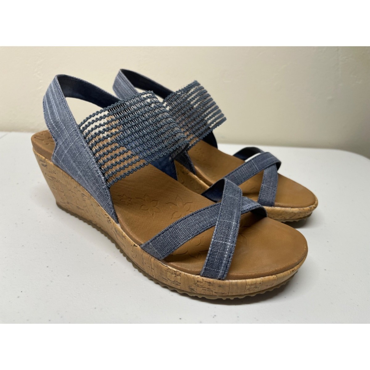 Skechers Womens Beverlee High Tea Wedge Strappy Sandals Blue