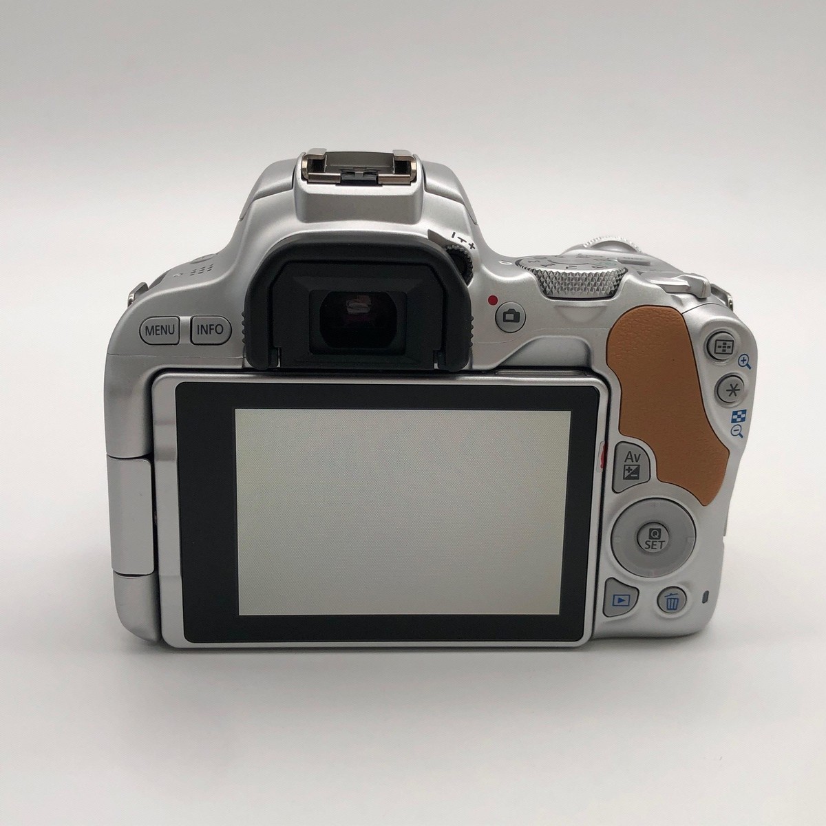 Canon EOS 200D Rebel SL2 Kiss X9 Digital SLR Camera+EF-S 18-55mm f