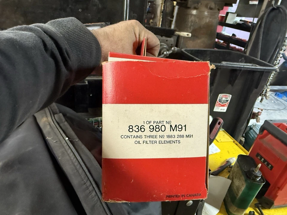 Filtros Massey Ferguson vintage en caja Foto 2 de 4