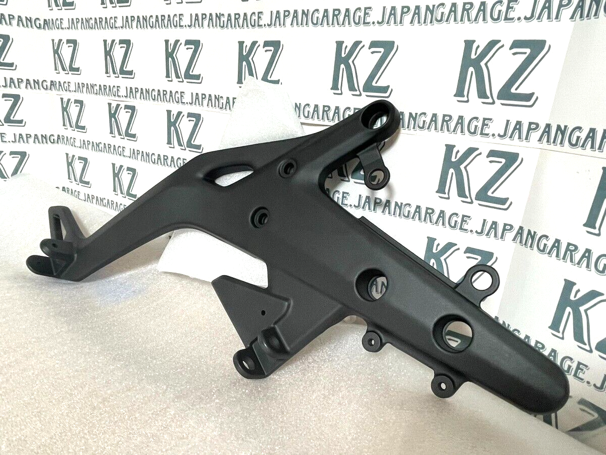 KAWASAKI Genuine 2012-2016 NINJA 650 RIGHT HAND STEP BRACKET 35063