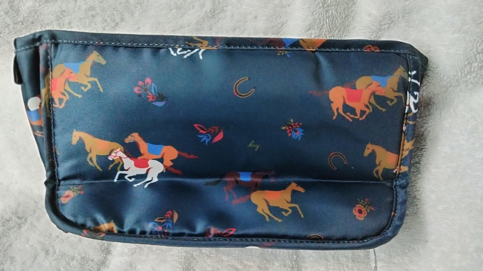 Lug PARASAIL • Cosmetic Makeup Bag Horses / Navy • Travel Case * w/tag