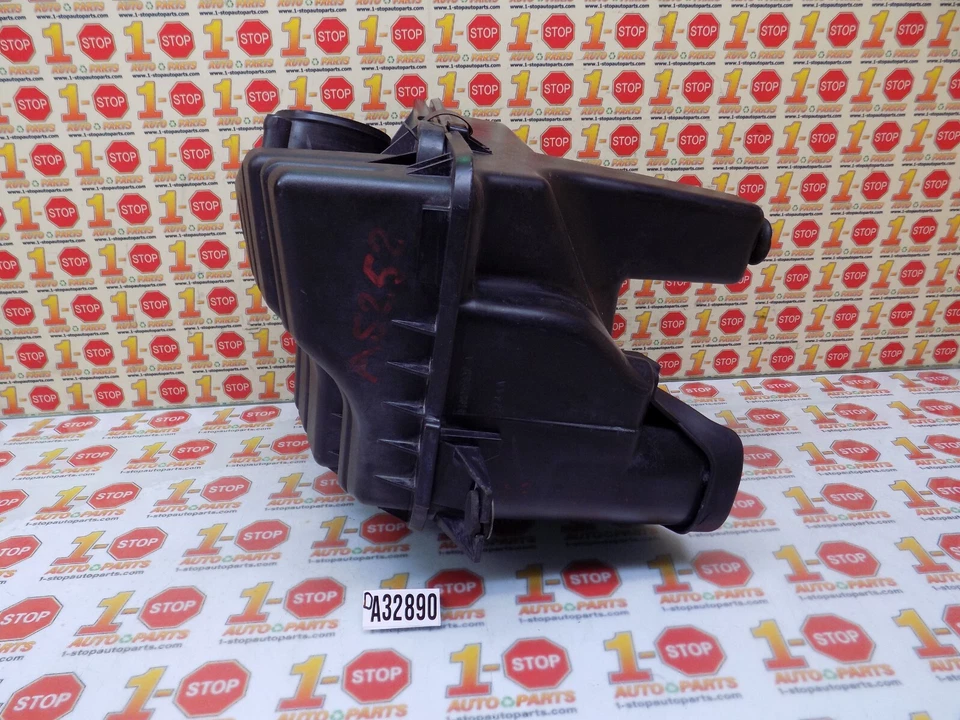 Dodge Grand Caravan 2001-2007 filtro de aire caja montaje 04861356aa oem Foto 2 de 4