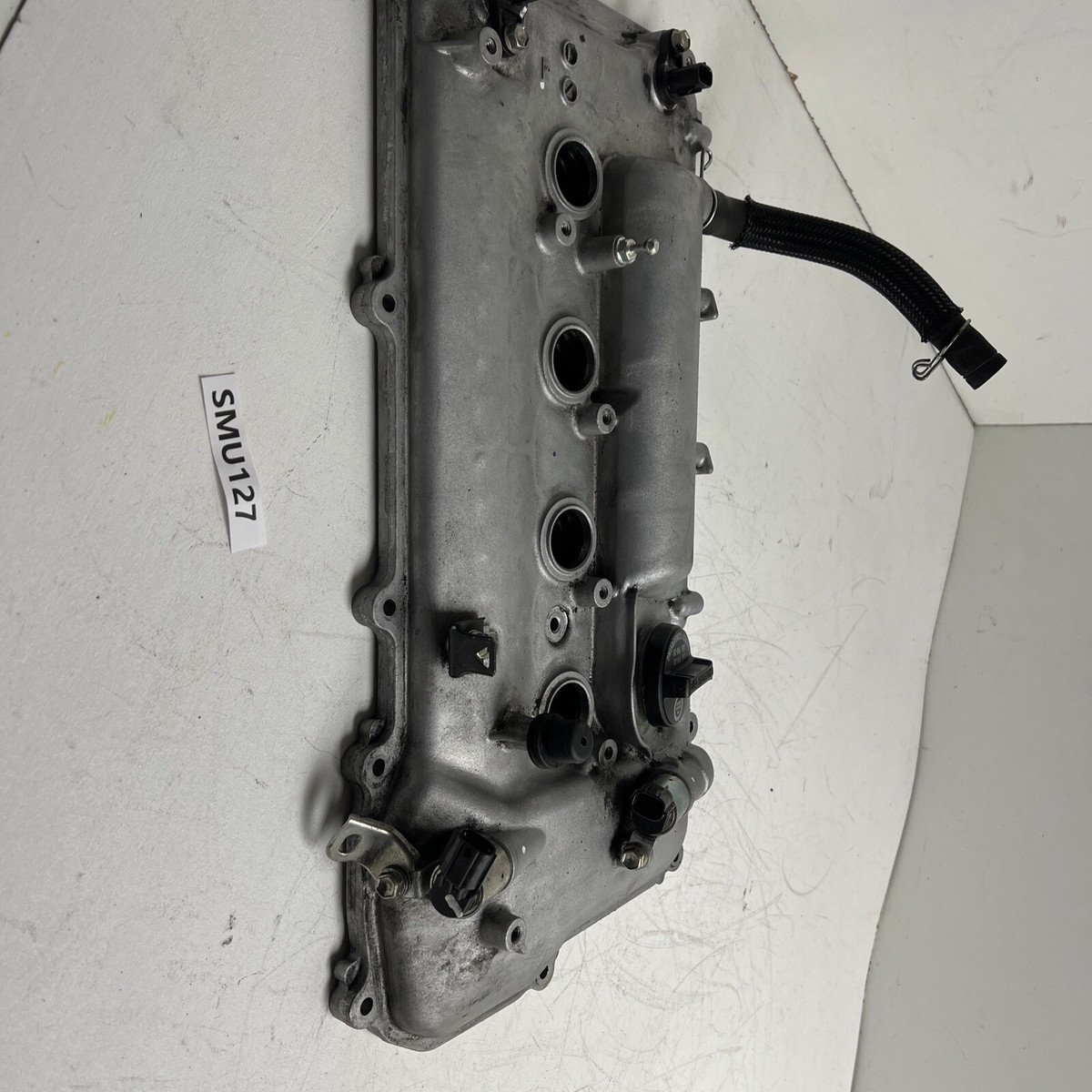 2009 - 2019 TOYOTA COROLLA VALVE COVER 1.8L OEM 1120137022