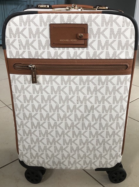 michael kors cary bag