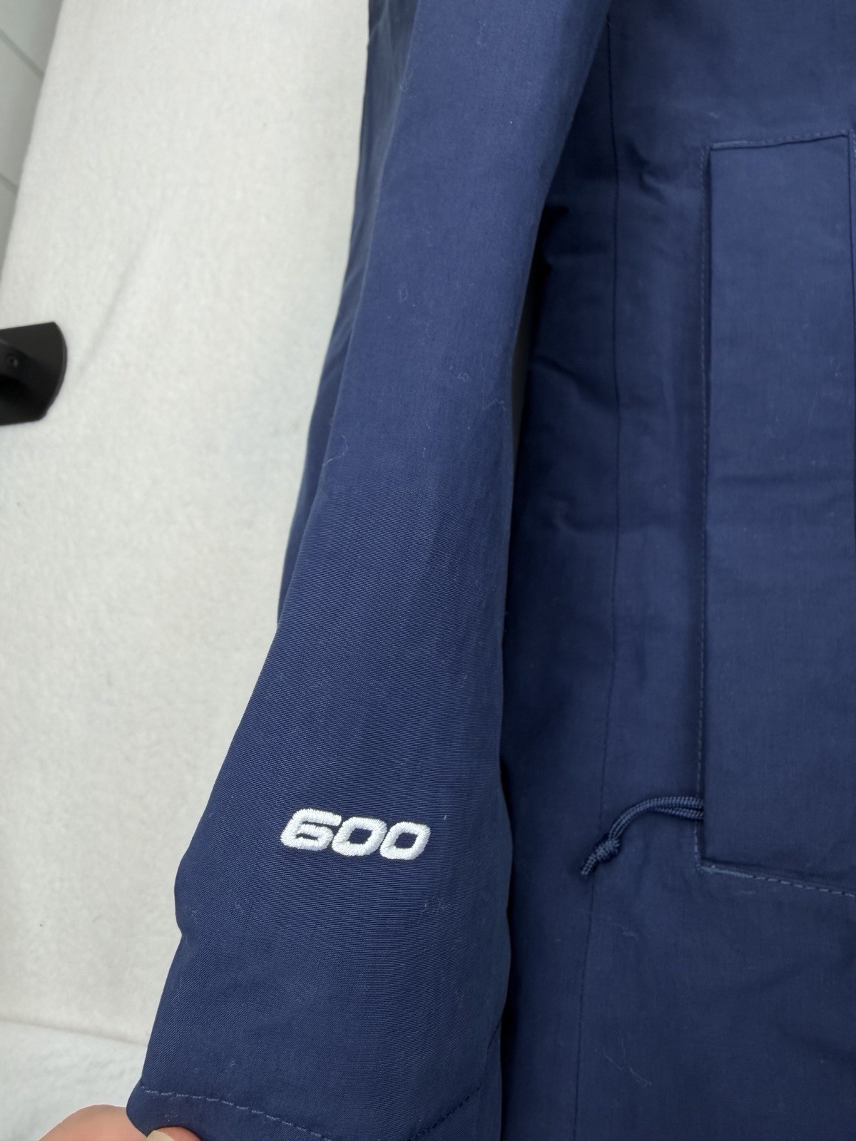 The North Face Women's Arctic Parka Navy 600 Down Fur Hood NWT Large $350 MSRP thumbnail 5