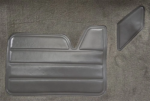 1995-1997 GMC Yukon ковер - Cutpile |2DR, без вентиляционных отверстий - Изображение 3 из 4