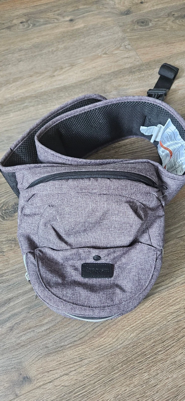 Tushbaby Baby Hip Seat Baby Carrier - Charcoal Grey
Opens in a new window or tab