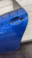 Porte arrière et accessoires Toyota PRIUS