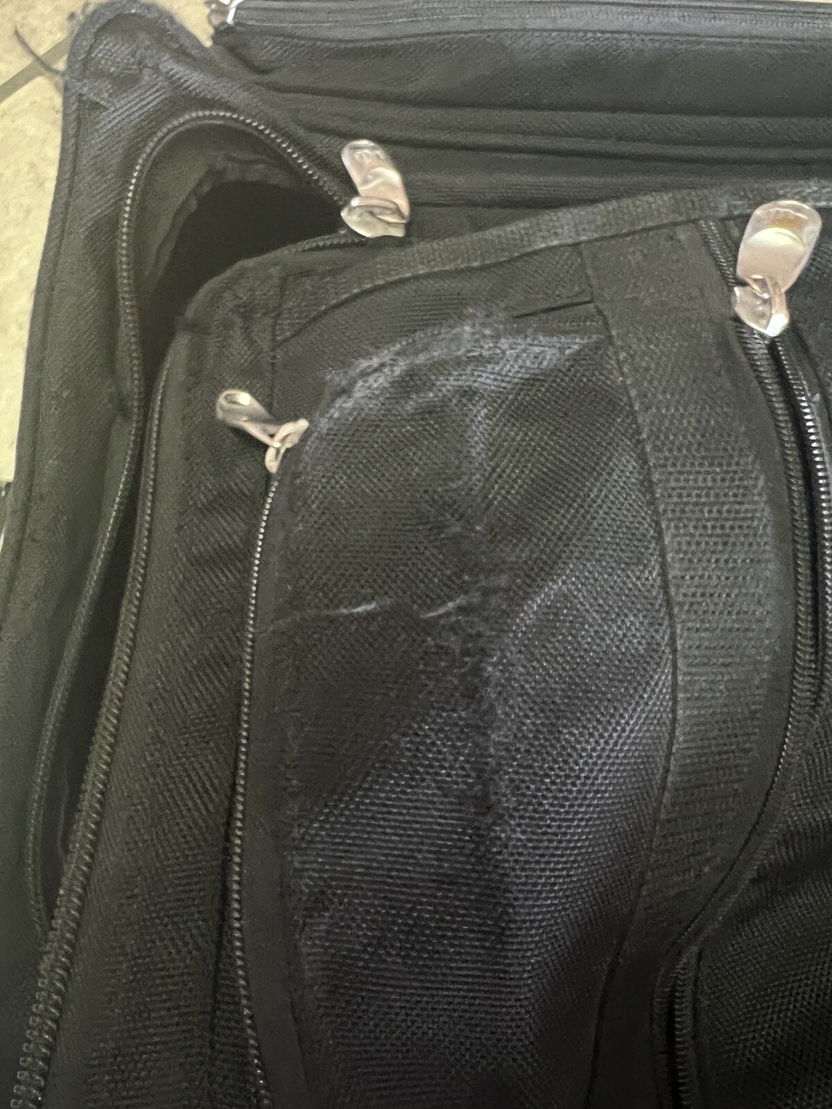 LuggageWorks Metal Frame Pilot Flight Crew Roller board Bag eBay