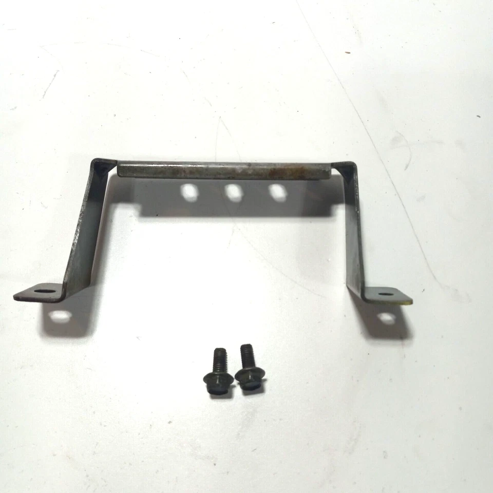 Yamaha TTR90 TTR-90 TTR-90E 2000-2007 soporte de asiento soporte de montaje OEM Foto 2 de 4