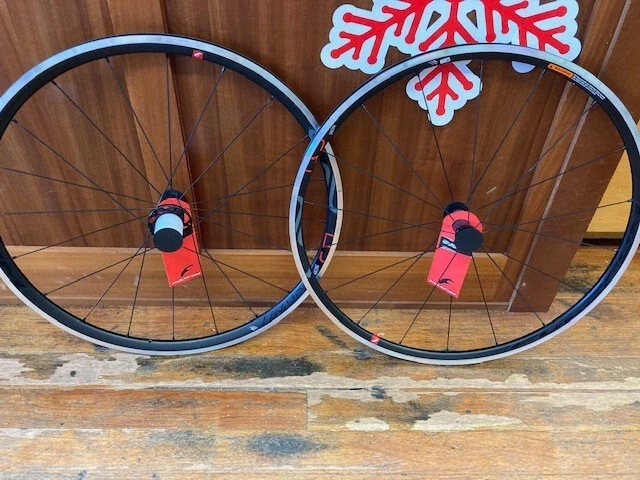 Fulcrum Racing 5 700c Wheelset Shimano HG Centerlock NEW IN BOX