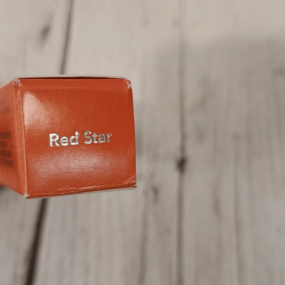 Becca Cosmetics Luz Brillo Líquido Sombra de Ojos Estrella Roja Nuevo Foto 3 de 4