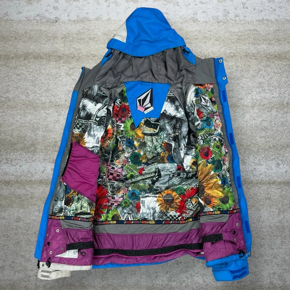Vintage Y2K Volcom Puffer Ski Jacket Mens XL Blue White Thermonite Full Zip - Image 2 of 4