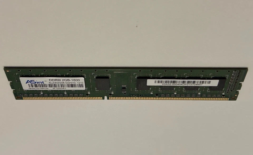 USED - ADATA AD63L1B0823EV 2 GB PC3-10600U-999 RAM - Free Shipping and Returns - Image 3 of 4