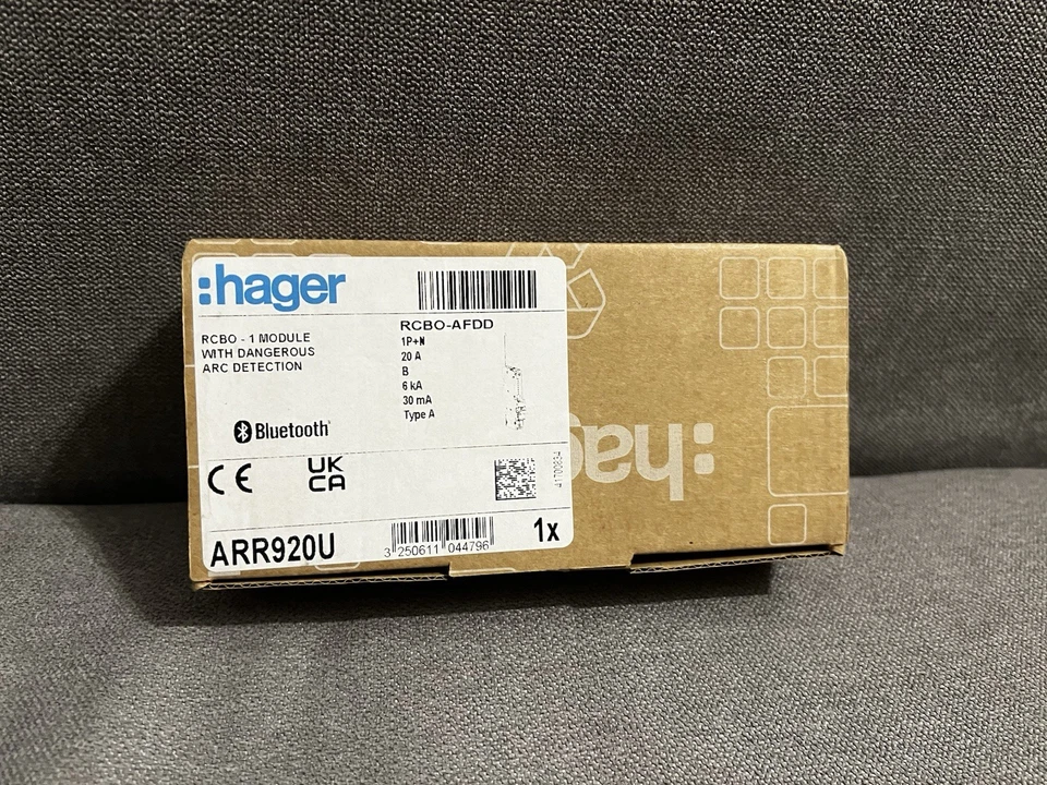 HAGER RCBO with dangerous arc detection 1M 20A B curve 6kA Type A 30m ARR920U