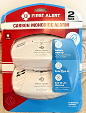 First Alert Carbon Monoxide Alarm 2-Pack w/Battery Back-up NEW Sealed Packaging