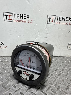 #ad Dwyer Photohelic Ser A3000 Pressure Switch Gauge D 4 $134.99