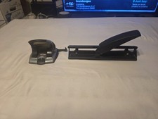 ACCO 3 HOLE PUNCH W/ LEVER HANDLE ADJUSTABLE  SWINGLINE 2 HOLE PUNCH FREE SHIP