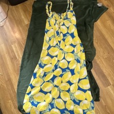 Summer Maxi Dress With Lemons On Very Cute On In A Size 12