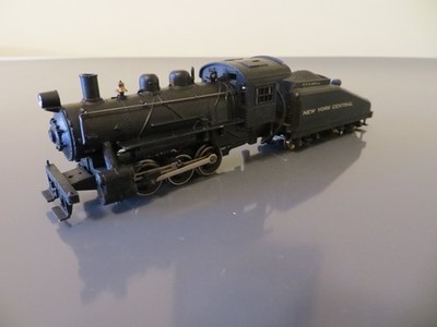HO Vintage Mantua 0-4-0 DIECAST New York Central Steam Locomotive +Tender--A325