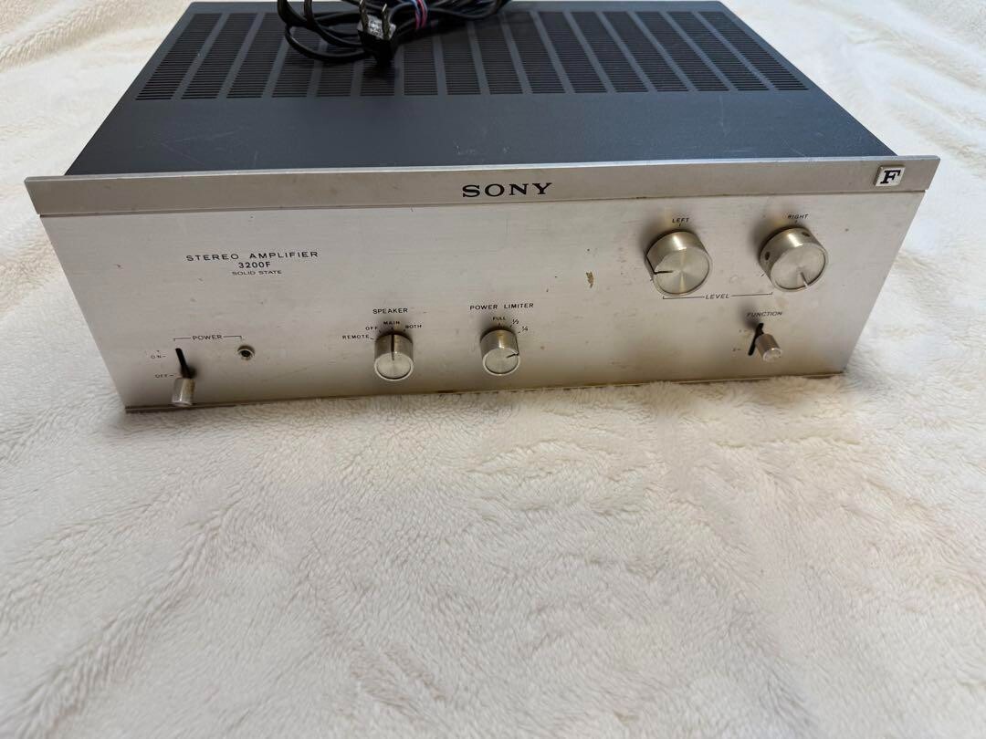 Sony TA-3200F 100Watts AMPLIFIER Premain Stereo Confirmed
