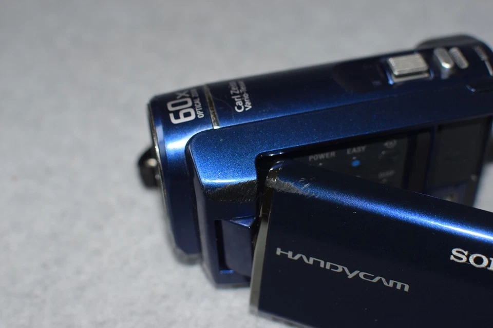 索尼 Handycam DCR-SX41 8GB 内置内存摄像机 60 倍变焦 带手提袋 — 第 4/4 张图片