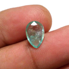 Elegant Green Colombian Emerald 2.25ct Pear Shape Faceted Loose Gemstone Jewelry