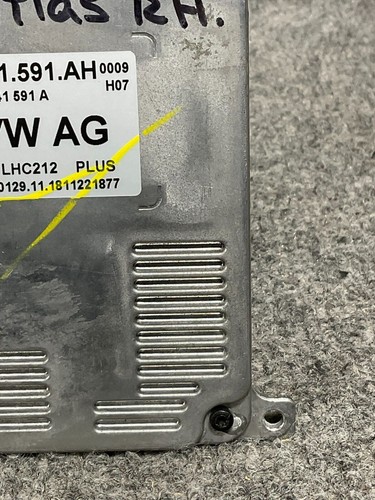 Genuine Volkswagen Atlas 18-23 ⚡ Right Side Headlight Ballast Module - Picture 8 of 13