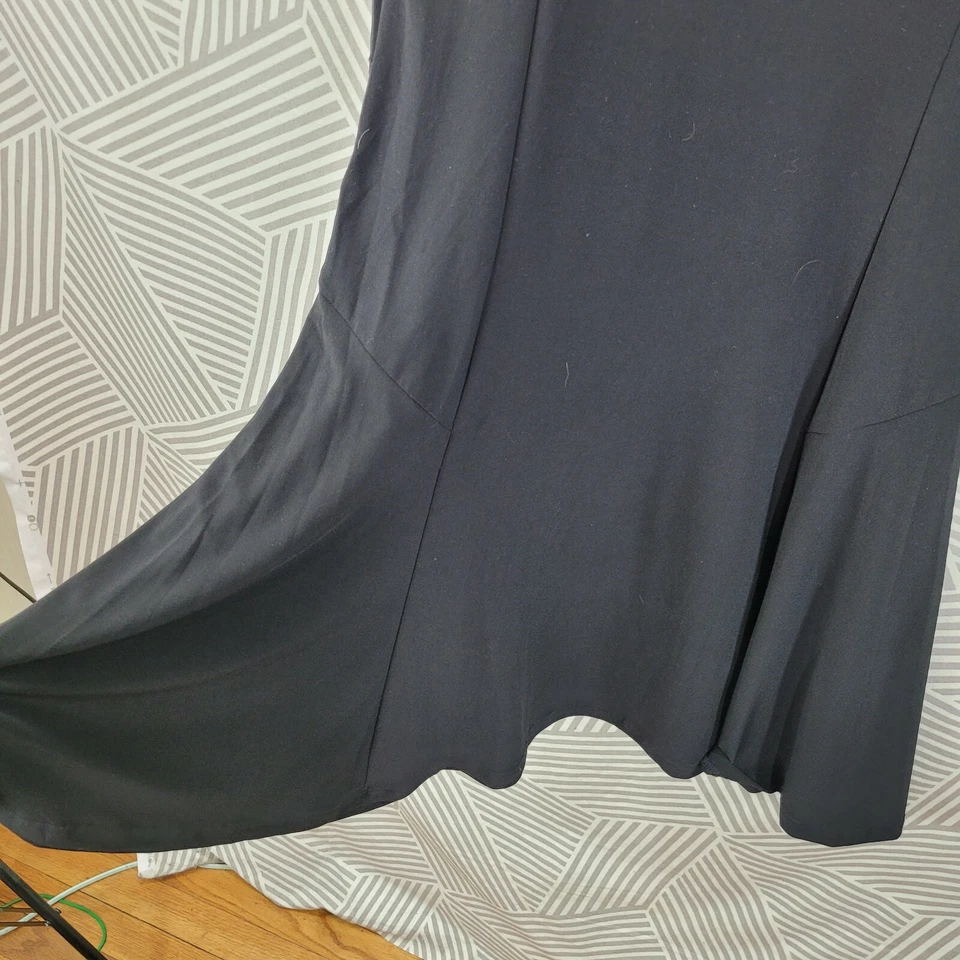 Vestido Lennie Talla Mediana Elastizado Slinky Viaje Tejido Negro Capucha Cuello LBD Noche Foto 4 de 4