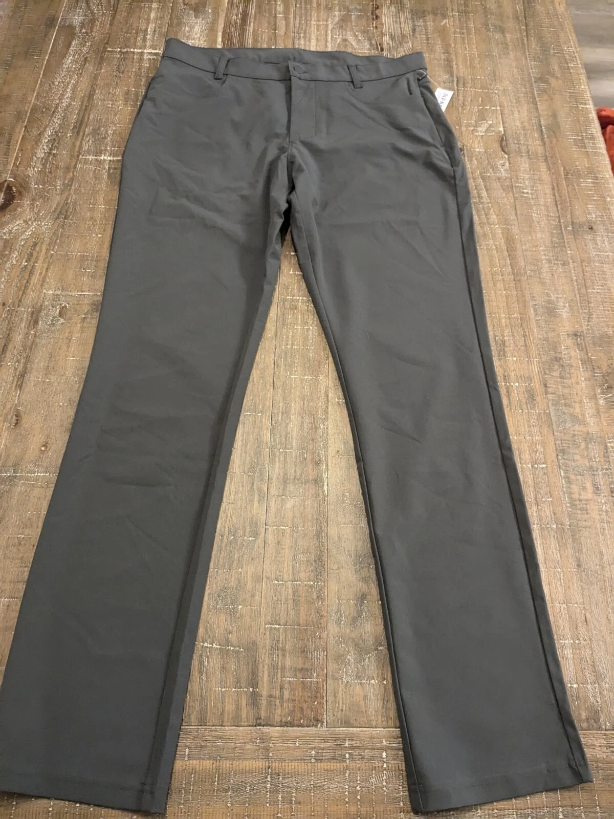 Old Navy Hybrid Pants Mens Size 34x34 Gray Active Built In Flex NWT