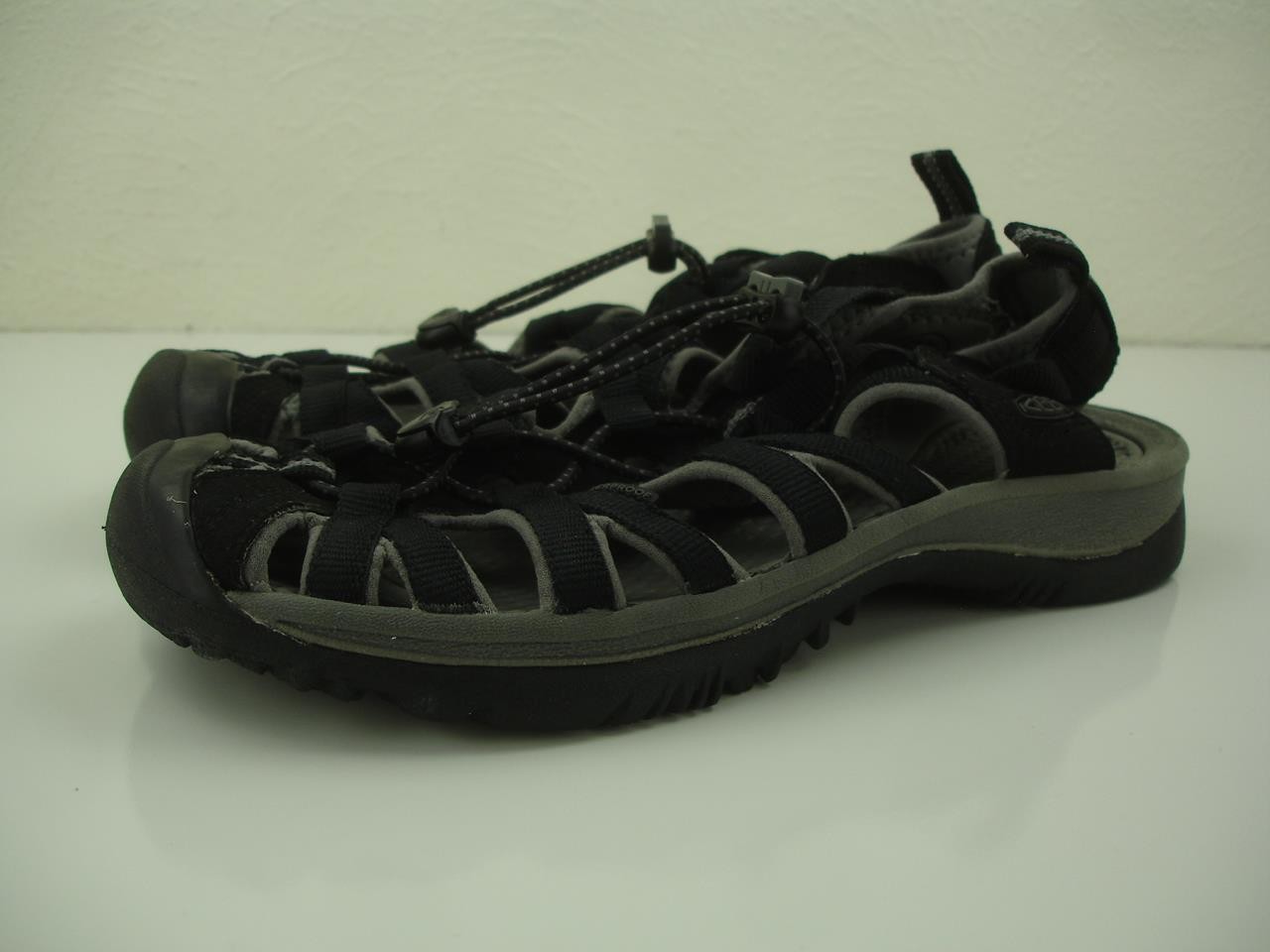 Sandali Donna 7 M KEEN Whisper Impermeabili Punta Chiusa Protezione Nero Gargoyle