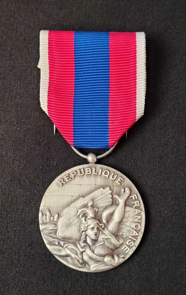Médaille Défense Nationale classe Argent Drago Paris French