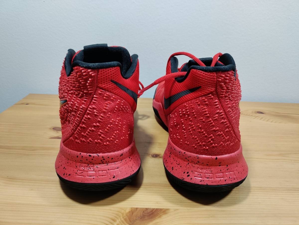 Nike Kyrie 3 