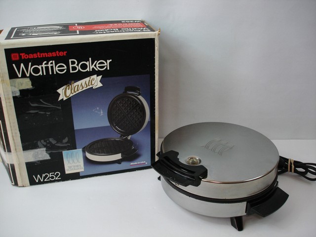 toastmaster waffle baker