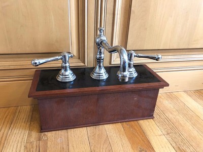 Grohe Chrome Bridgeford 2 Handle Bathroom Faucet Display Model